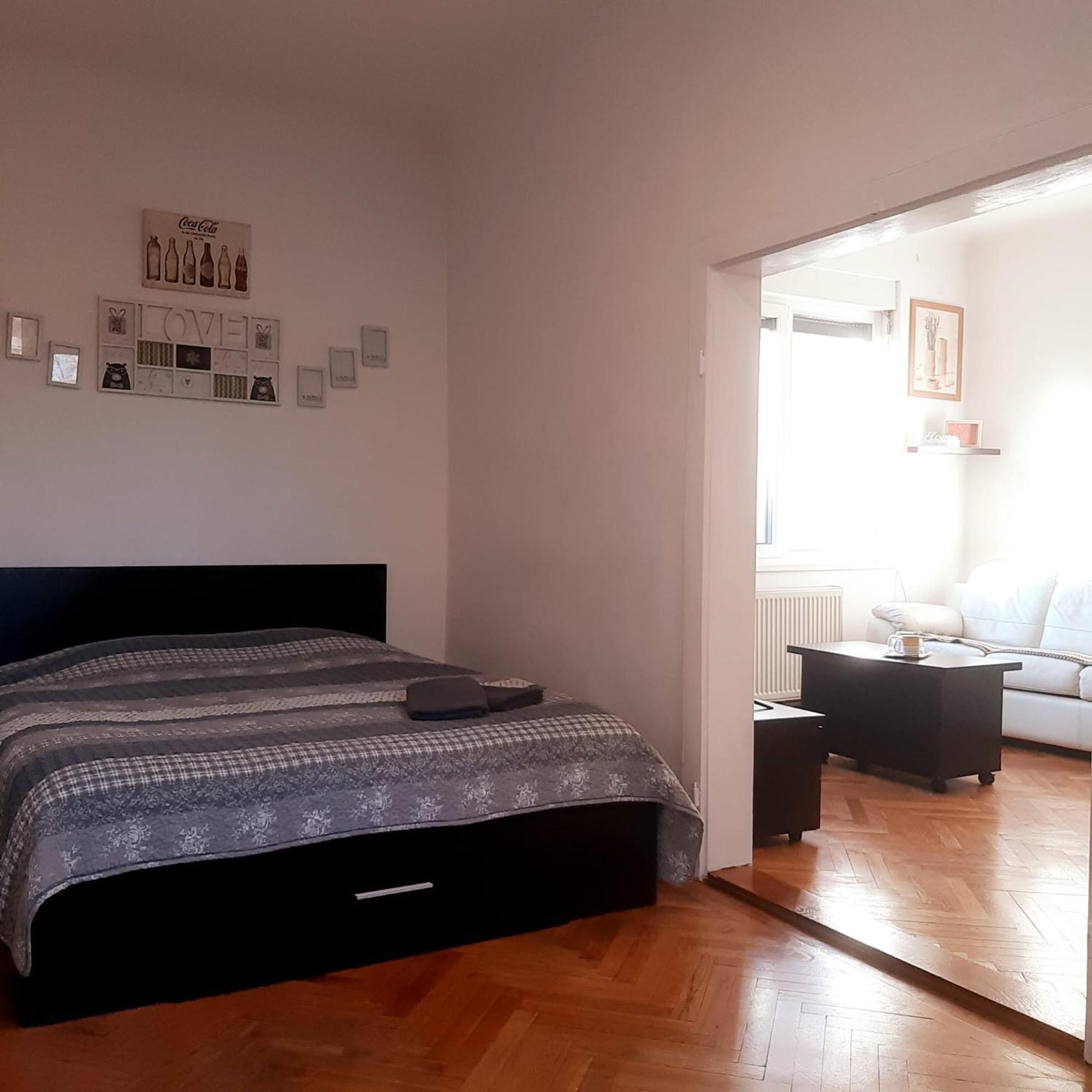 Apartment Pops 2 Cluj-Napoca Eksteriør bilde